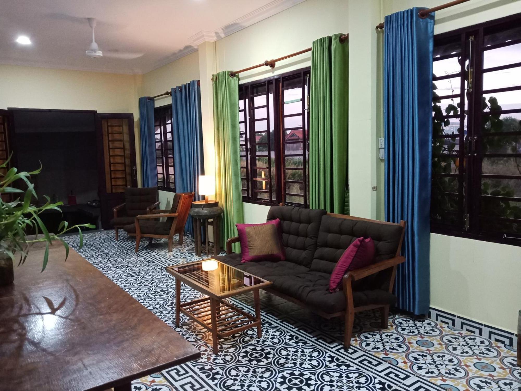 Silk Island Homestay Phnom Penh Eksteriør billede