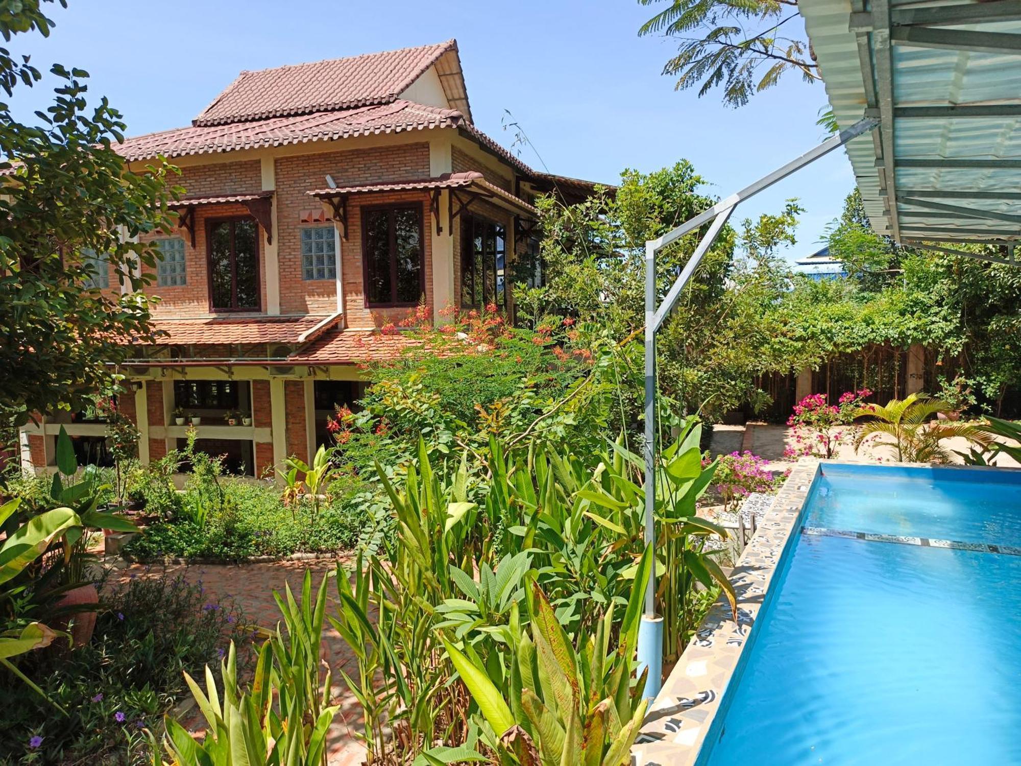 Silk Island Homestay Phnom Penh Eksteriør billede